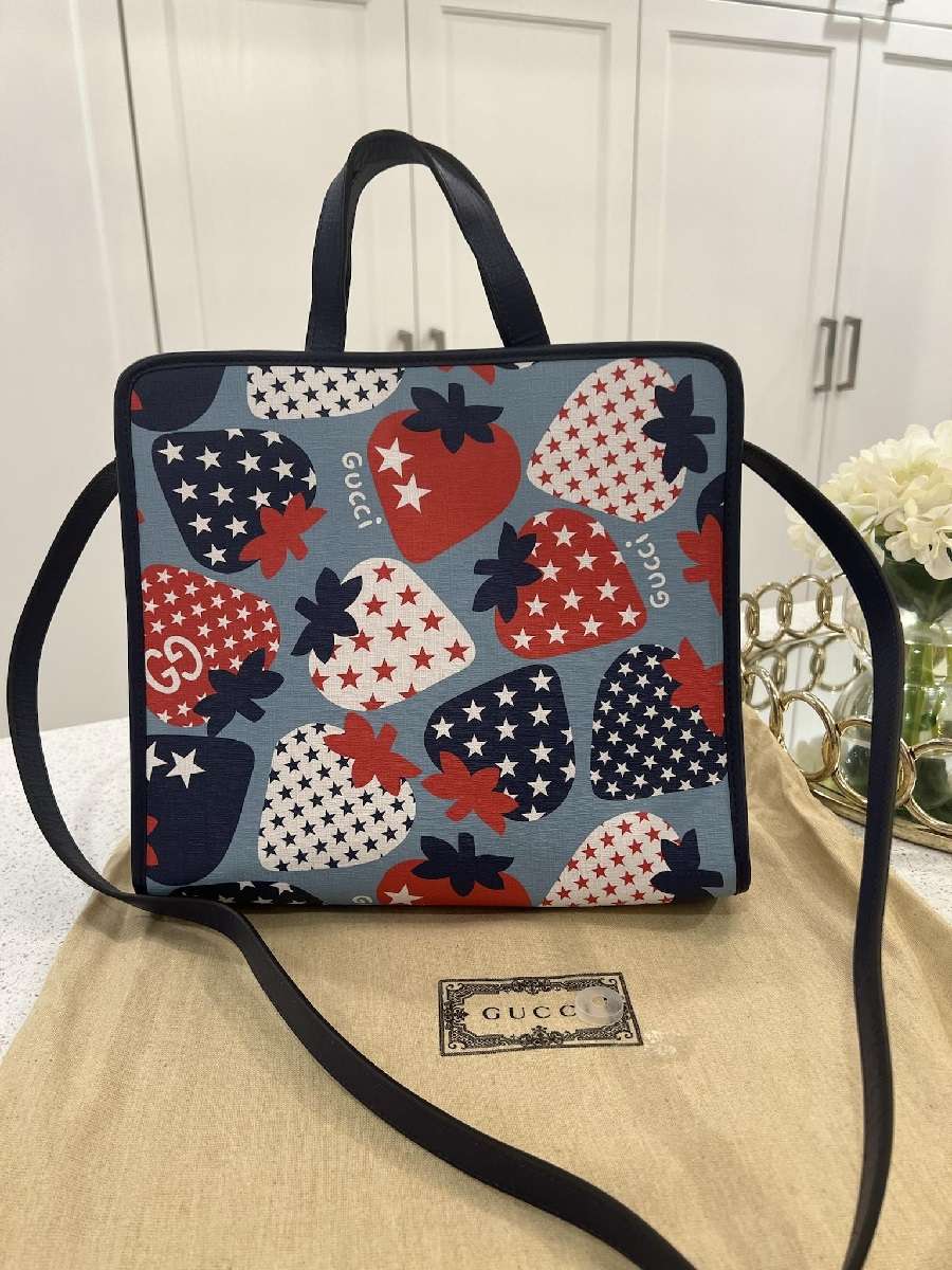 [REVIEW] GUCCI CHILDREN’S STRAWBERRY STAR TOTE BAG