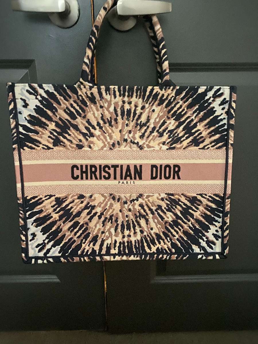 [REVIEW] DIOR BOOK TOTE IN PINK TIE DYE FROM YY FACTORY